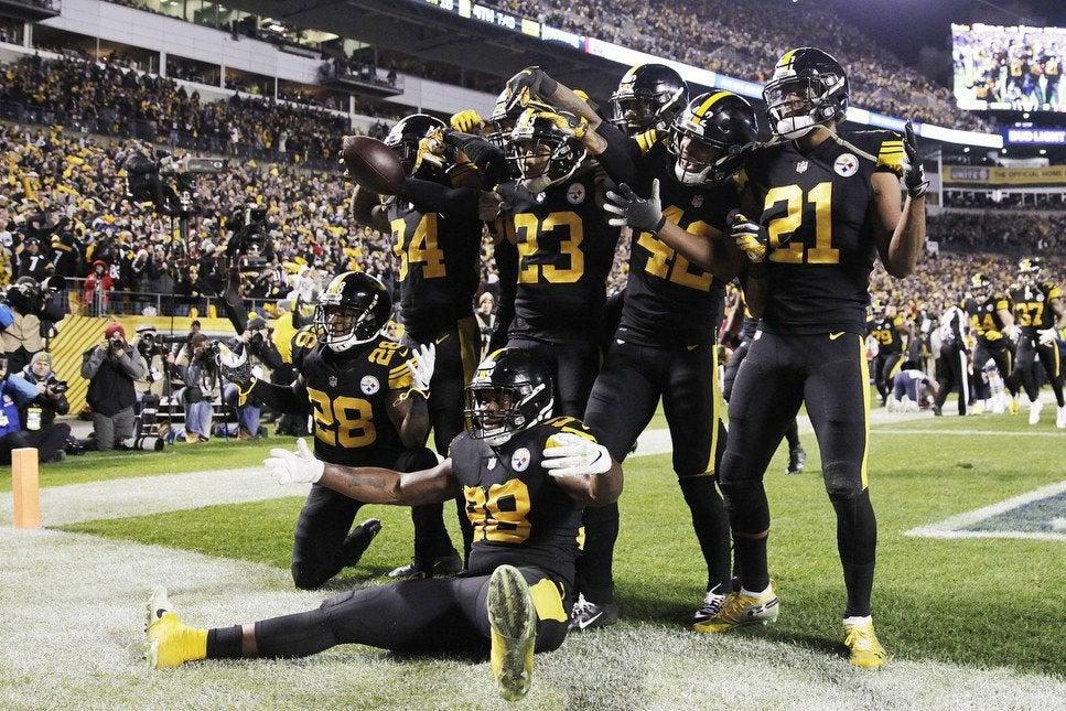 steelers team photo {endzone}.jpg